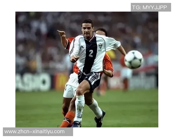 巴西与荷兰足球对决回顾精彩瞬间与战术分析